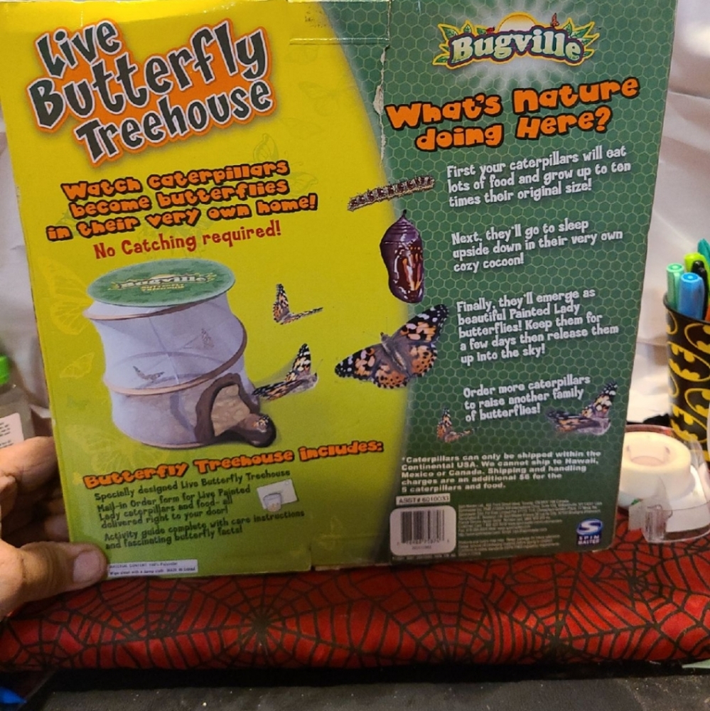New Bugville Live Butterfly Treehouse by Insect Lo - Picture 2 of 3